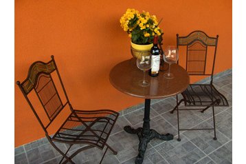 Chorwacja Privát Novigrad, Zewnątrz